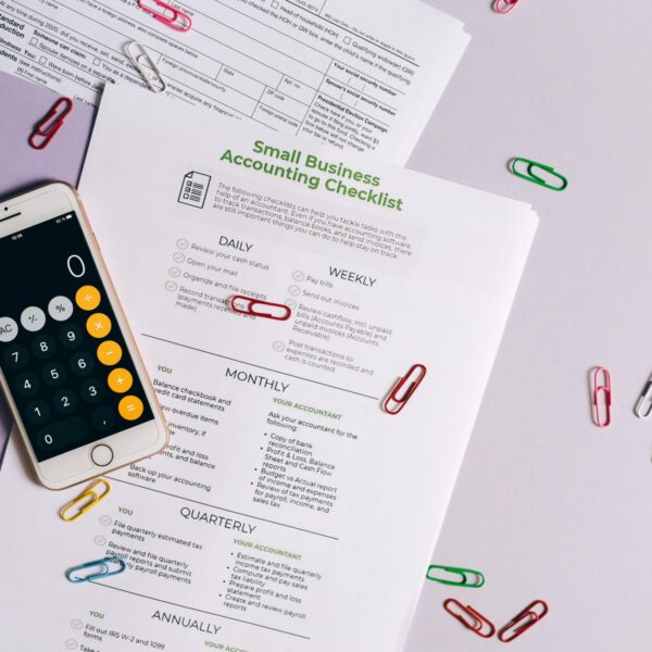 Buchhalter / Buchhalterin