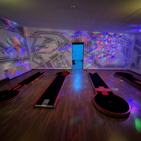Indoor Minigolfabenteuer